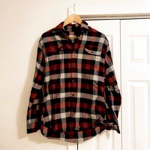 Jachs red, black, & white plaid button up long sleeve flannel thick shirt